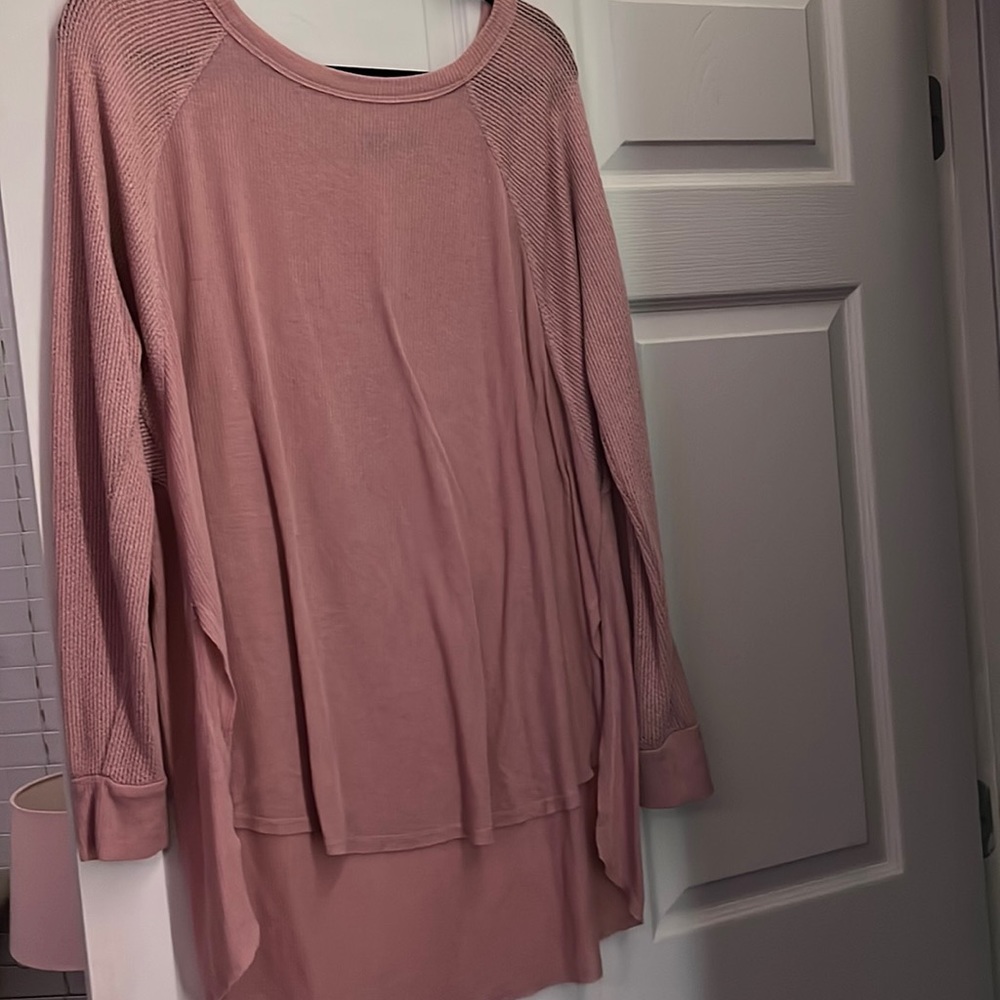 Urban Outfitters High Low Long Sleeve